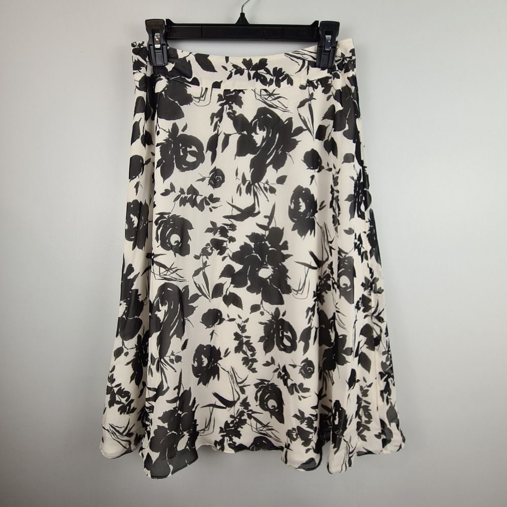 Liz Claiborne Womens 4 Black White Floral 100% Silk Lined A-Line Skirt Knee